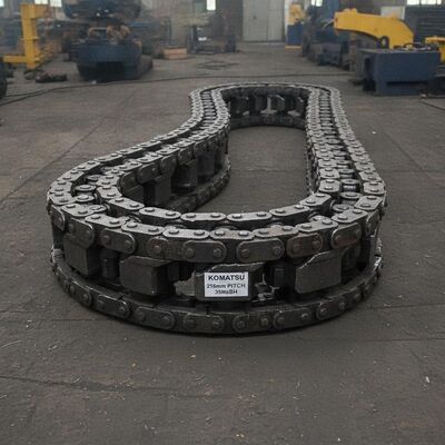 Calidad 35MnBH ensamblaje de la cadena de pista seca de acero forjado con pitch de 216 mm para el tren de la excavadora Komatsu fábrica